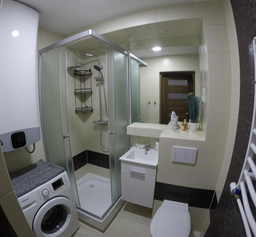 شقة اوسترزوكي دولن  في Apartament Bieszczady المظهر الخارجي الصورة
