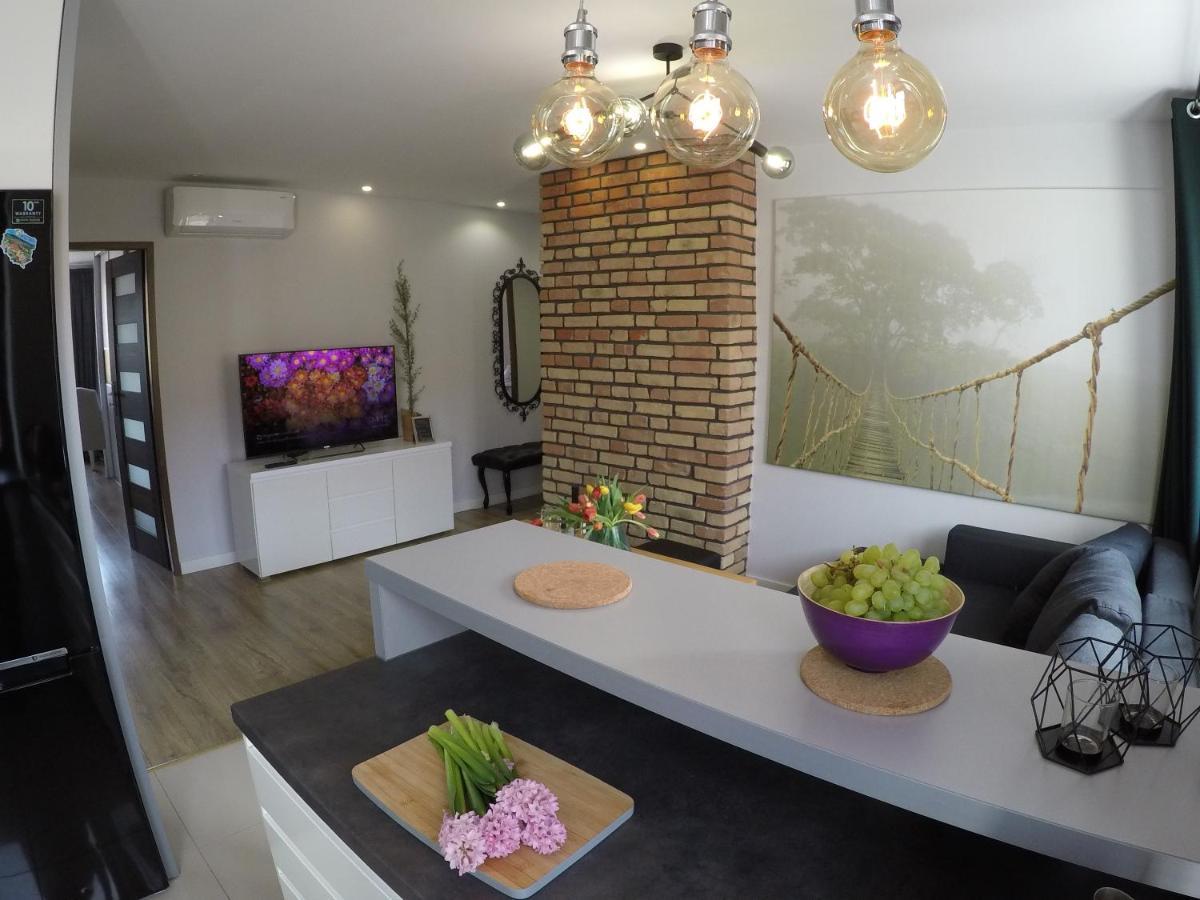 شقة اوسترزوكي دولن  في Apartament Bieszczady المظهر الخارجي الصورة