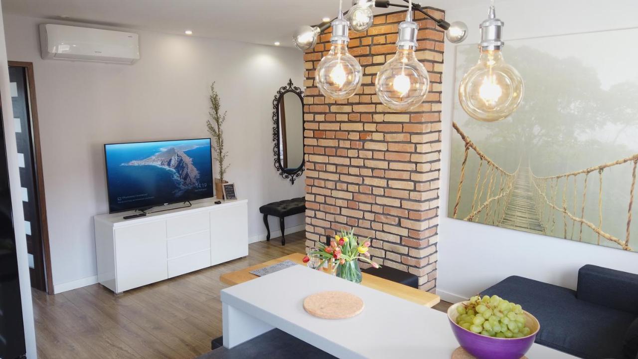 شقة اوسترزوكي دولن  في Apartament Bieszczady المظهر الخارجي الصورة